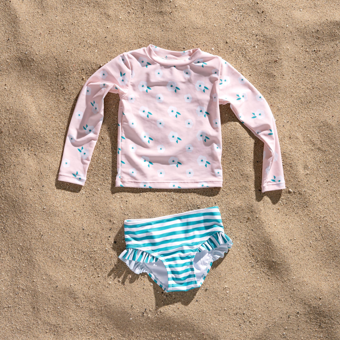 Baby and Toddler Girl Long Sleeve Rash Guard 2 Piece Swimsuit Set, Poppy Floral